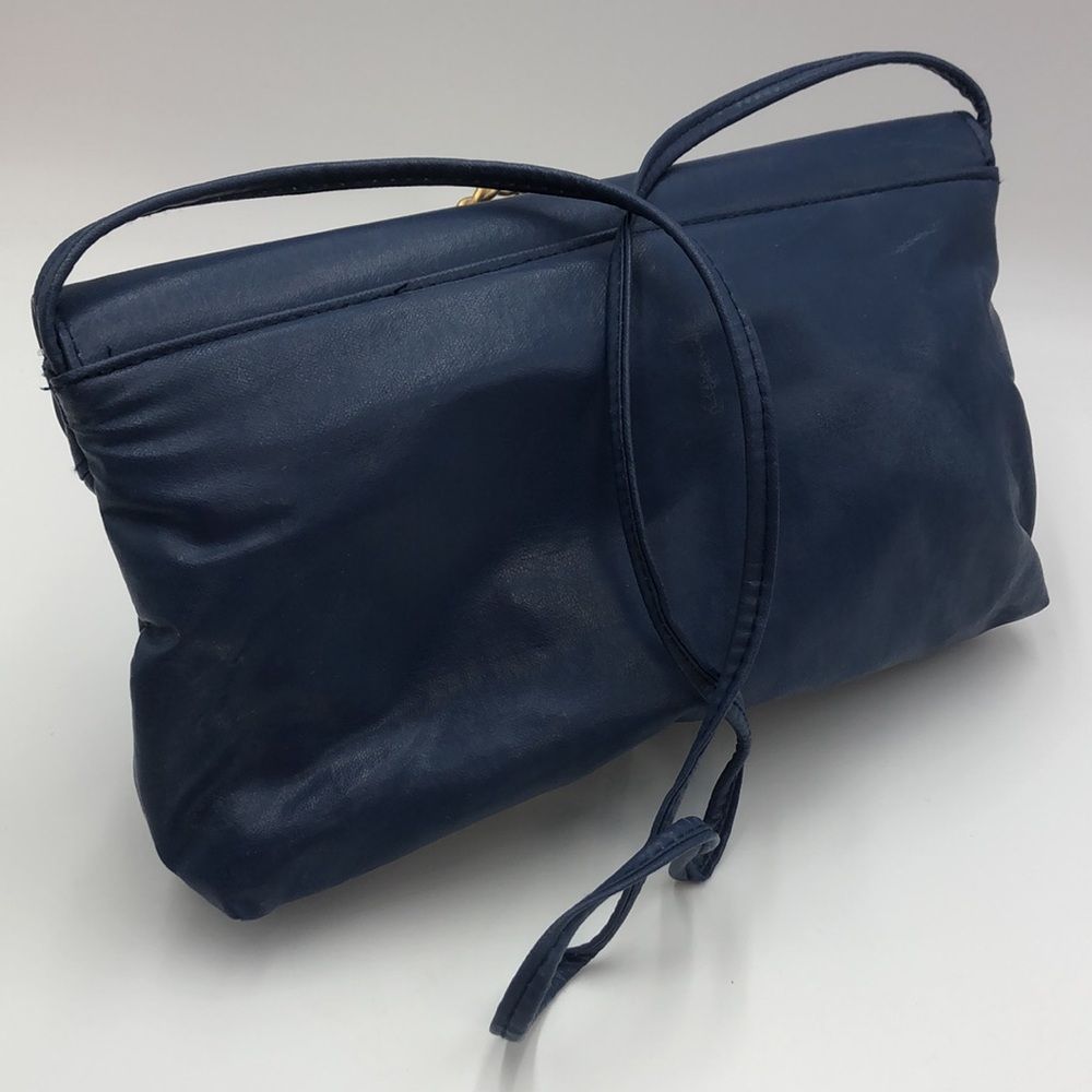 Vintage Navy Blue Bag Bazaar Purse. Layered flaps w/snaps.Two Large compartments - Picture 2 of 7